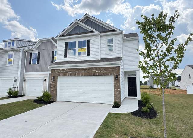 Property at 224 Toal Ct, Greenville, SC 29611, 3 beds, 2.5 baths