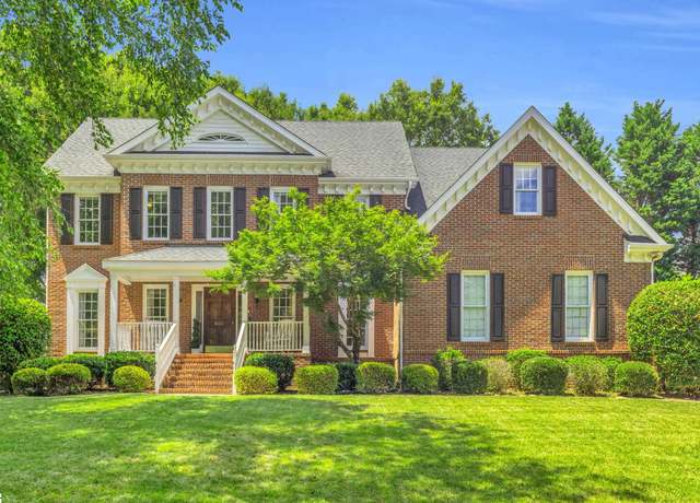 Property at 341 Parkside Dr, Simpsonville, SC 29681, 4 beds, 2.5 baths