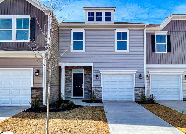 Property at 228 Toal Ct, Greenville, SC 29611, 3 beds, 2.5 baths