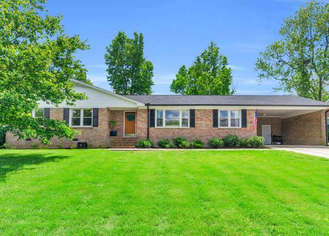 Property at 101 Kenilworth Ct, Greenville, SC 29615, 3 beds, 2 baths