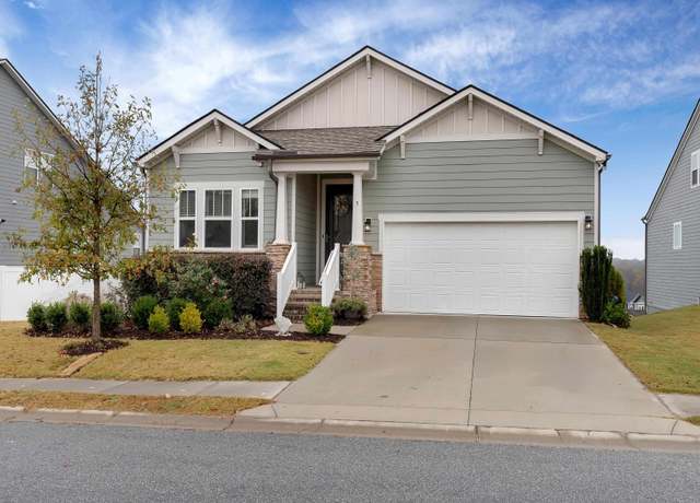 Property at 5 Mandolin Ln, Simpsonville, SC 29681, 4 beds, 3.5 baths