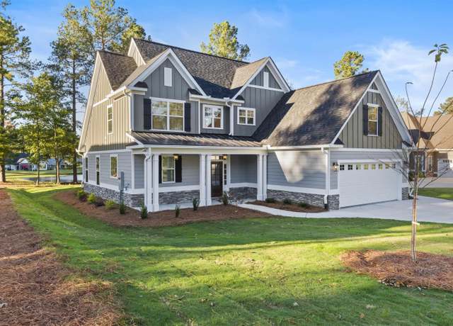 Property at 122 W Gunnery Ct, Ninety Six, SC 29666, 4 beds, 2.5 baths