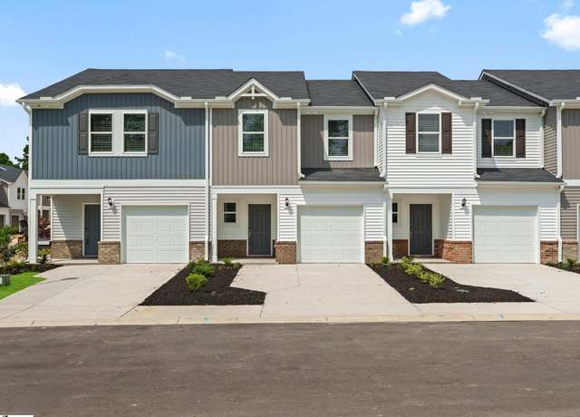 Property at 124 Arrow Ct, Greer, SC 29651, 3 beds, 2.5 baths