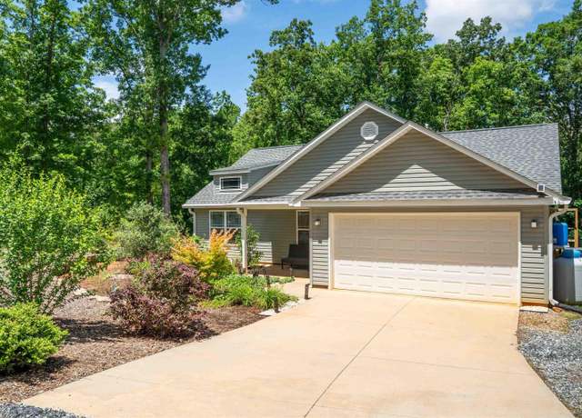 Property at 344 Stringer Rd, Landrum, SC 29356, 3 beds, 2 baths