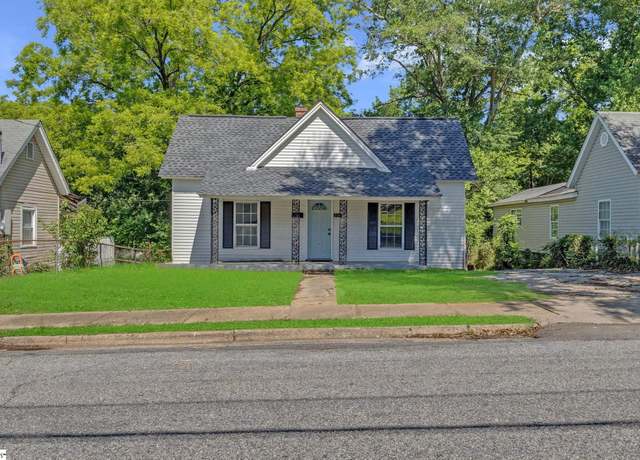 Property at 716 Reynolds St, Spartanburg, SC 29303, 2 beds, 1 bath