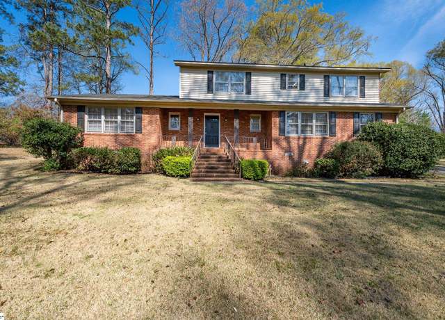 Property at 108 Auburn Ct, Spartanburg, SC 29307, 5 beds, 6 baths