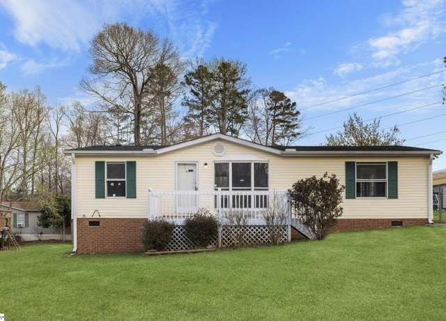 Property at 202 Southwind Way, Greer, SC 29651, 3 beds, 2 baths