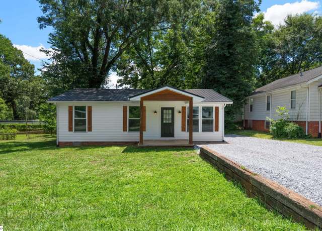 Property at 12 Hudson St, Greenville, SC 29609, 3 beds, 2 baths