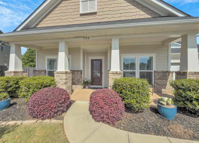 Property at 708 Emerald Hill Ct, Simpsonville, SC 29681, 3 beds, 3 baths