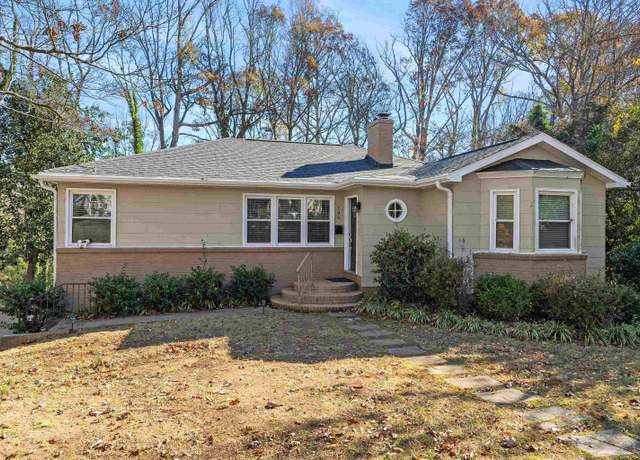 Property at 199 Westminster Dr, Spartanburg, SC 29302, 3 beds, 1.5 baths
