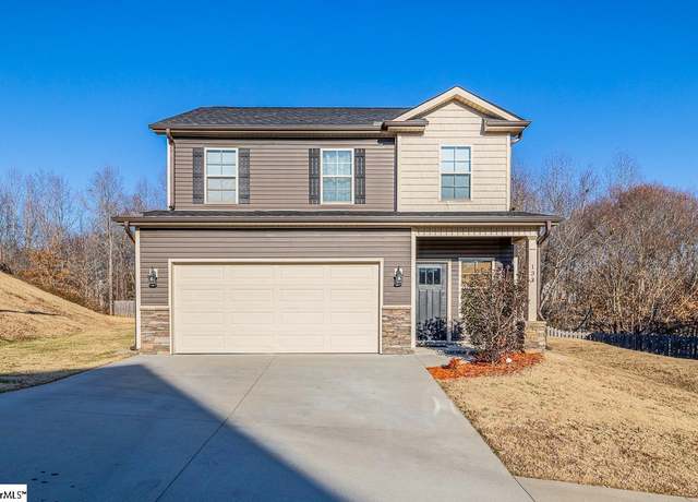 Property at 137 Palmetto Vly, Greer, SC 29651, 3 beds, 2.5 baths