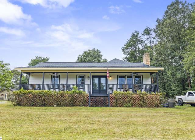 Property at 5315 Mountain View Rd, Taylors, SC 29687, 4 beds, 2 baths