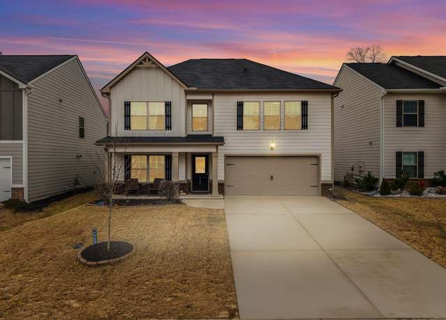Property at 947 Equine Dr, Roebuck, SC 29376, 5 beds, 3 baths