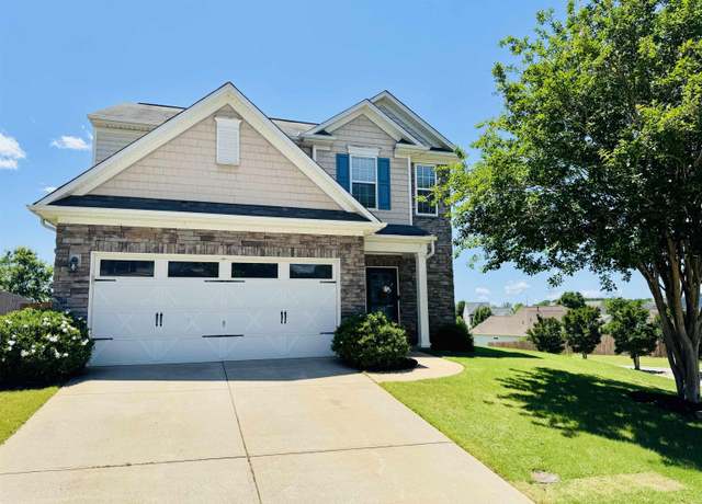 Property at 200 Odie Dr, Simpsonville, SC 29681, 3 beds, 2.5 baths