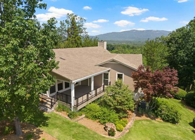 Property at 600 Packs Mountain Ridge Rd, Taylors, SC 29687, 4 beds, 3 baths