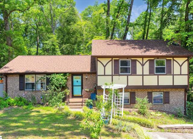 Property at 5 Nova St, Taylors, SC 29687, 4 beds, 3 baths