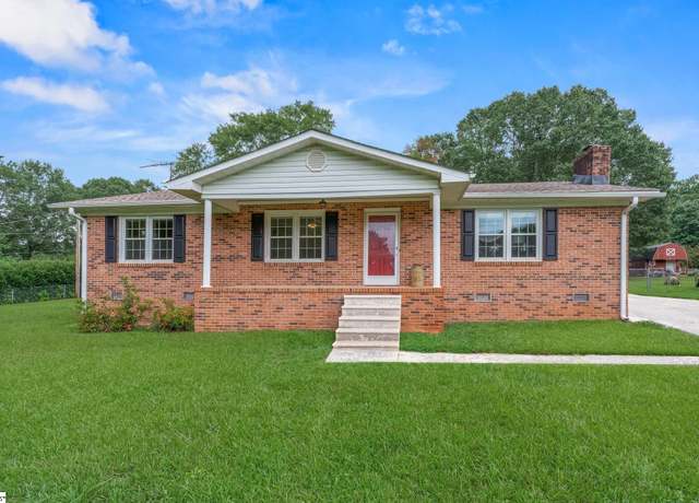 Property at 104 Seventeenth Ln, Piedmont, SC 29673, 3 beds, 2 baths