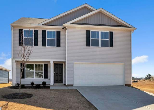 Property at 324 Valencia Cir, Wellford, SC 29385, 4 beds, 2.5 baths