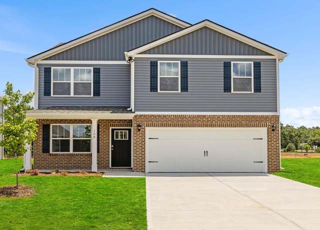 Property at 108 Depot Cir, Greenwood, SC 29646, 4 beds, 2.5 baths