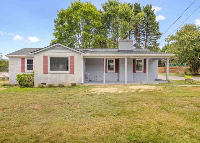 Property at 206 Sylvia Rd, Easley, SC 29642, 3 beds, 1.5 baths