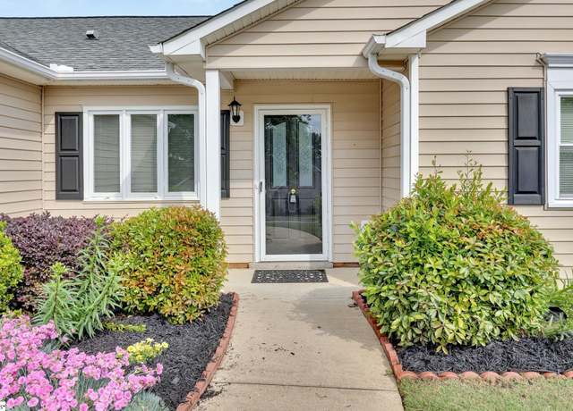 Property at 15 Sunbriar Dr, Greenville, SC 29615-5345, 2 beds, 2 baths