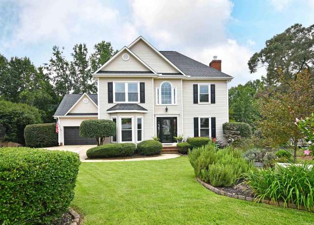 Property at 123 Ramble Rose Ct, Simpsonville, SC 29681, 3 beds, 2.5 baths