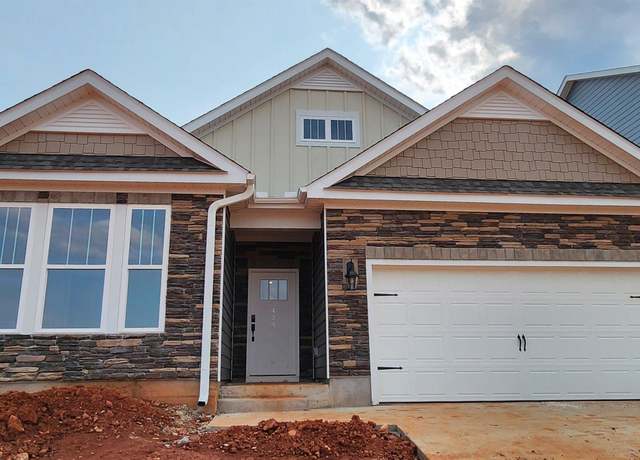 Property at 428 Barred Owl Rd, Travelers Rest, SC 29690, 3 beds, 2 baths