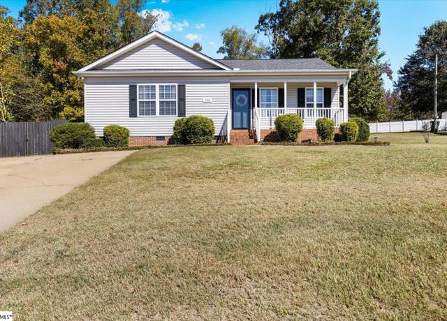 Property at 133 S Manley Dr, Taylors, SC 29687, 3 beds, 2 baths