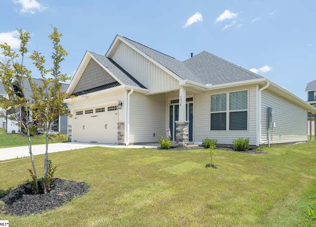 Property at 7038 Langdale Ct, Greer, SC 29651, 3 beds, 2 baths
