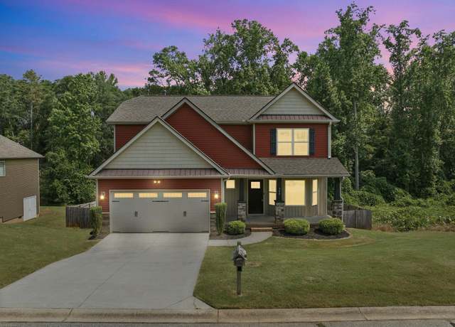 Property at 300 Blue Heron Cir, Simpsonville, SC 29680, 4 beds, 2.5 baths