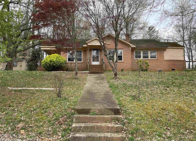 Property at 3405 Walhalla Hwy, Six Mile, SC 29682, 3 beds, 1 bath