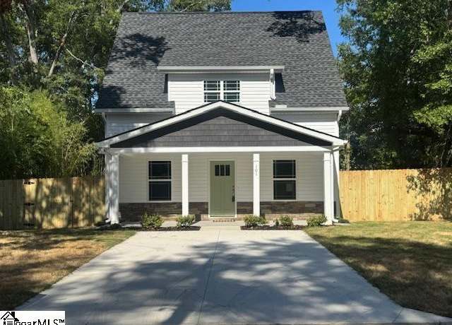 Property at 101 Poplar Ave, Belton, SC 29627, 3 beds, 2.5 baths