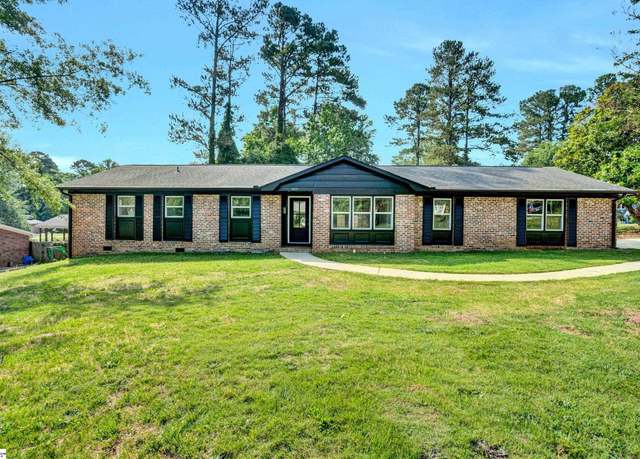 Property at 200 Ladbroke Rd, Greenville, SC 29615, 4 beds, 2.5 baths
