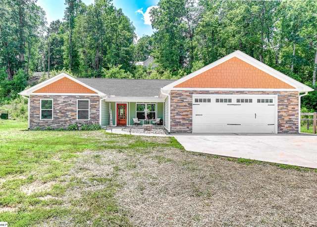 Property at 115 Albert St, Landrum, SC 29356, 3 beds, 2.5 baths