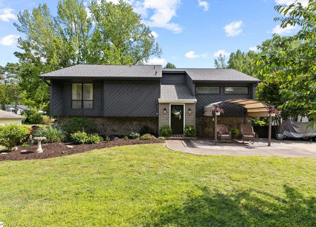 Property at 7 Bendingwood Cir, Taylors, SC 29687, 5 beds, 3 baths