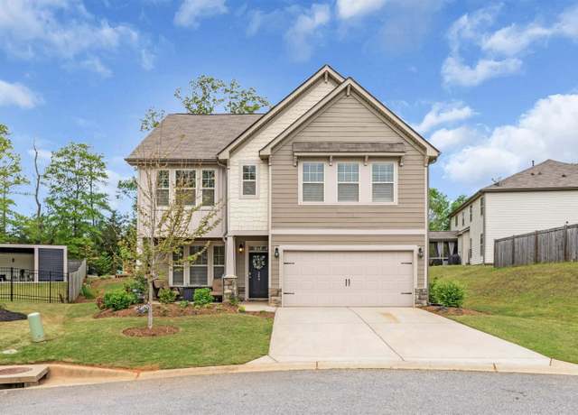 Property at 204 Lambert Ct, Simpsonville, SC 29680, 4 beds, 2.5 baths