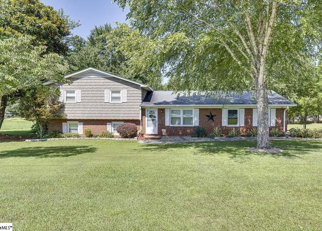 Property at 103 Birchwood St, Easley, SC 29642, 4 beds, 2.5 baths