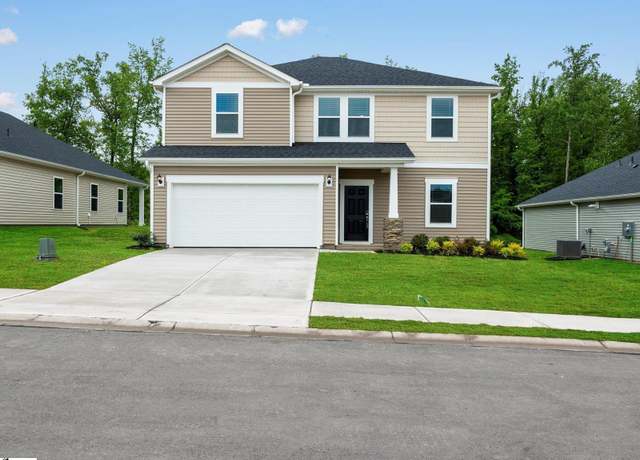 Property at 215 Merriweather Way, Spartanburg, SC 29306, 4 beds, 2.5 baths