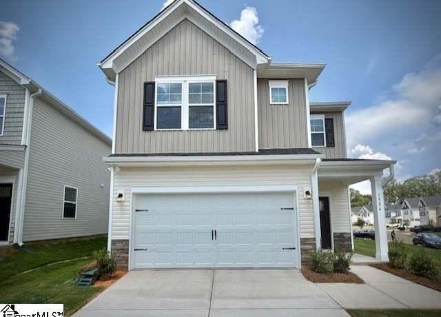 Property at 1804 Berkshire Ln, Spartanburg, SC 29303, 3 beds, 2.5 baths
