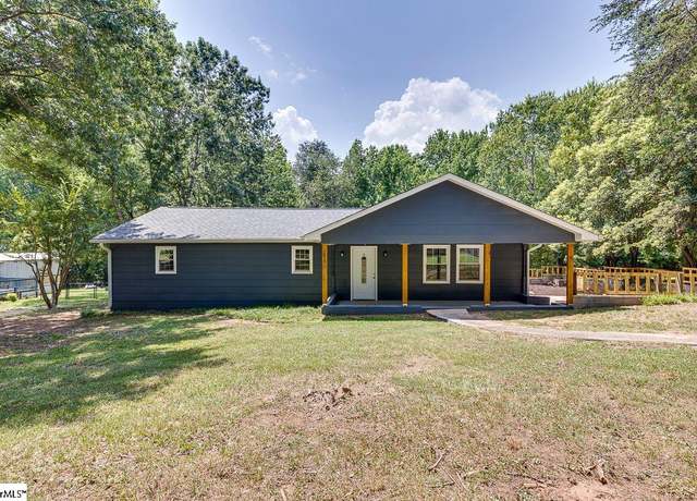 Property at 118 Burmaster St, Inman, SC 29349, 3 beds, 2 baths
