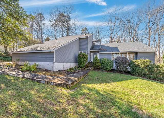 Property at 107 Bagwell Farm Rd, Spartanburg, SC 29302, 5 beds, 4 baths