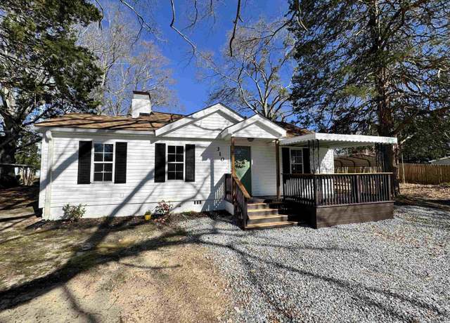 Property at 310 Belton Dr, Williamston, SC 29697, 2 beds, 1.5 baths