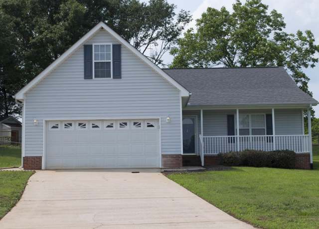 Property at 7 Willow Wood Ct, Taylors, SC 29687, 4 beds, 2 baths