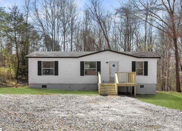 Property at 1 Blackberry Valley Rd, Greenville, SC 29617, 3 beds, 2 baths