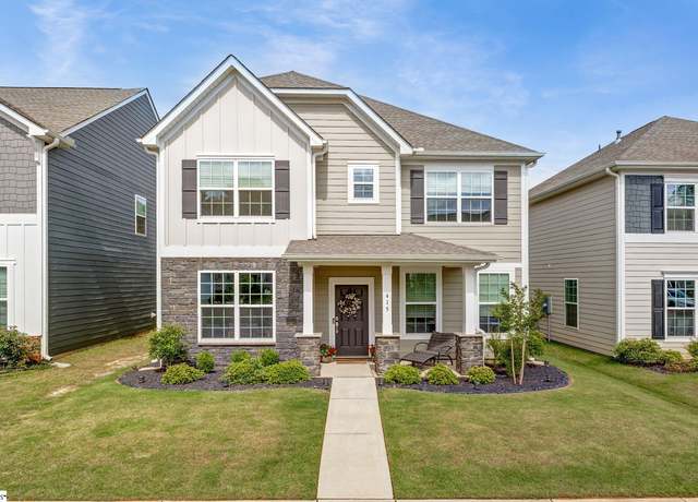 Property at 415 Corsac Ct, Fountain Inn, SC 29644, 4 beds, 3.5 baths