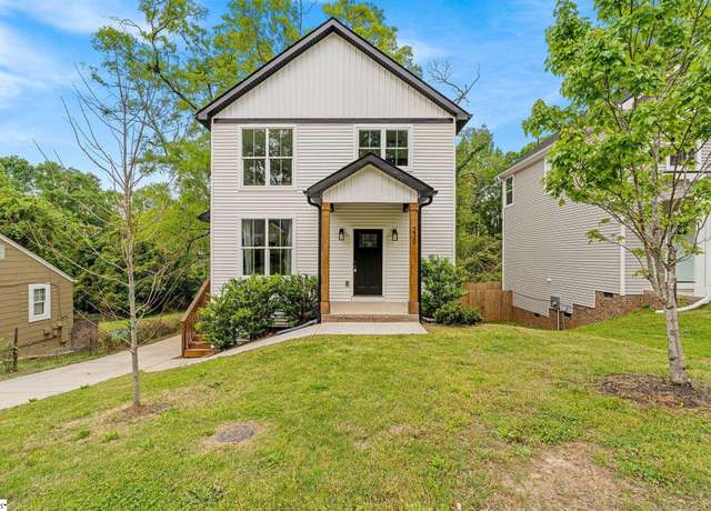 Property at 230 Maco Ter, Greenville, SC 29607, 3 beds, 2.5 baths