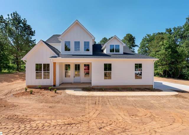 Property at 293 Pine Hills Rd, Woodruff, SC 29388, 4 beds, 2.5 baths