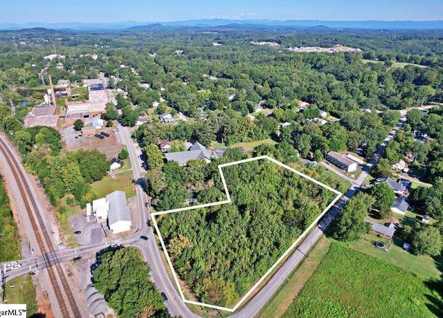 Property at 00 NW Hagood And Powell St, Easley, SC 29640