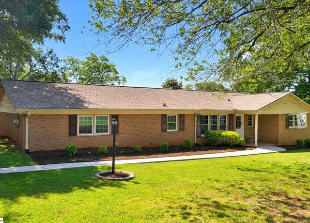 Property at 102 Griffin Ct, Liberty, SC 29642, 3 beds, 1.5 baths