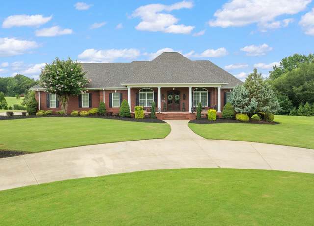 Property at 431 Whispering Ridge Trl, Woodruff, SC 29388, 4 beds, 3.5 baths